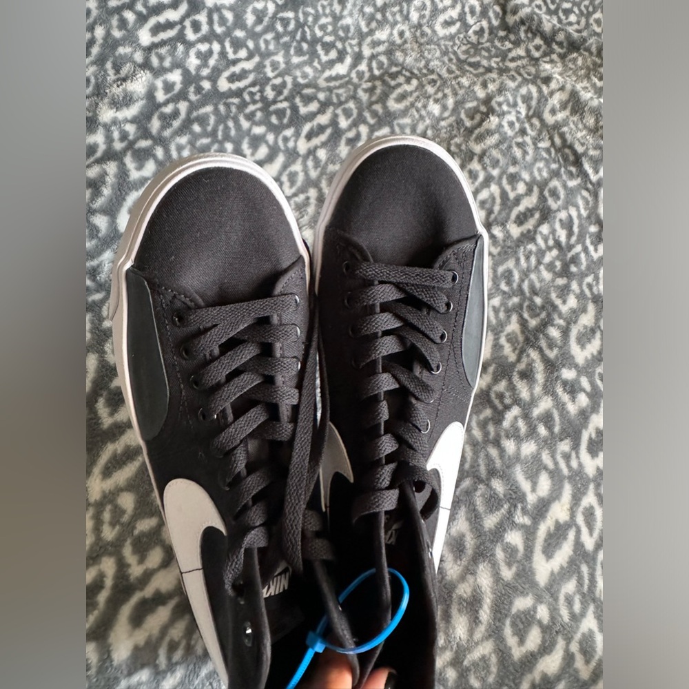 Nike SB Black Canvas Blazer Court Mid - Picture 5 of 7